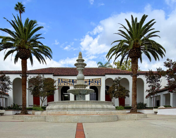 Escenarios Listing Category Azusa City Hall